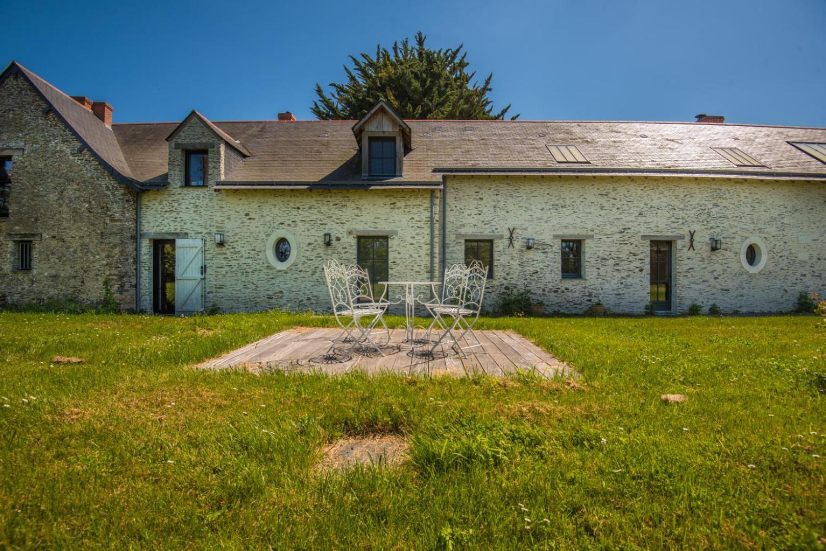 L'Elegante Villa Savennieres Exteriör bild